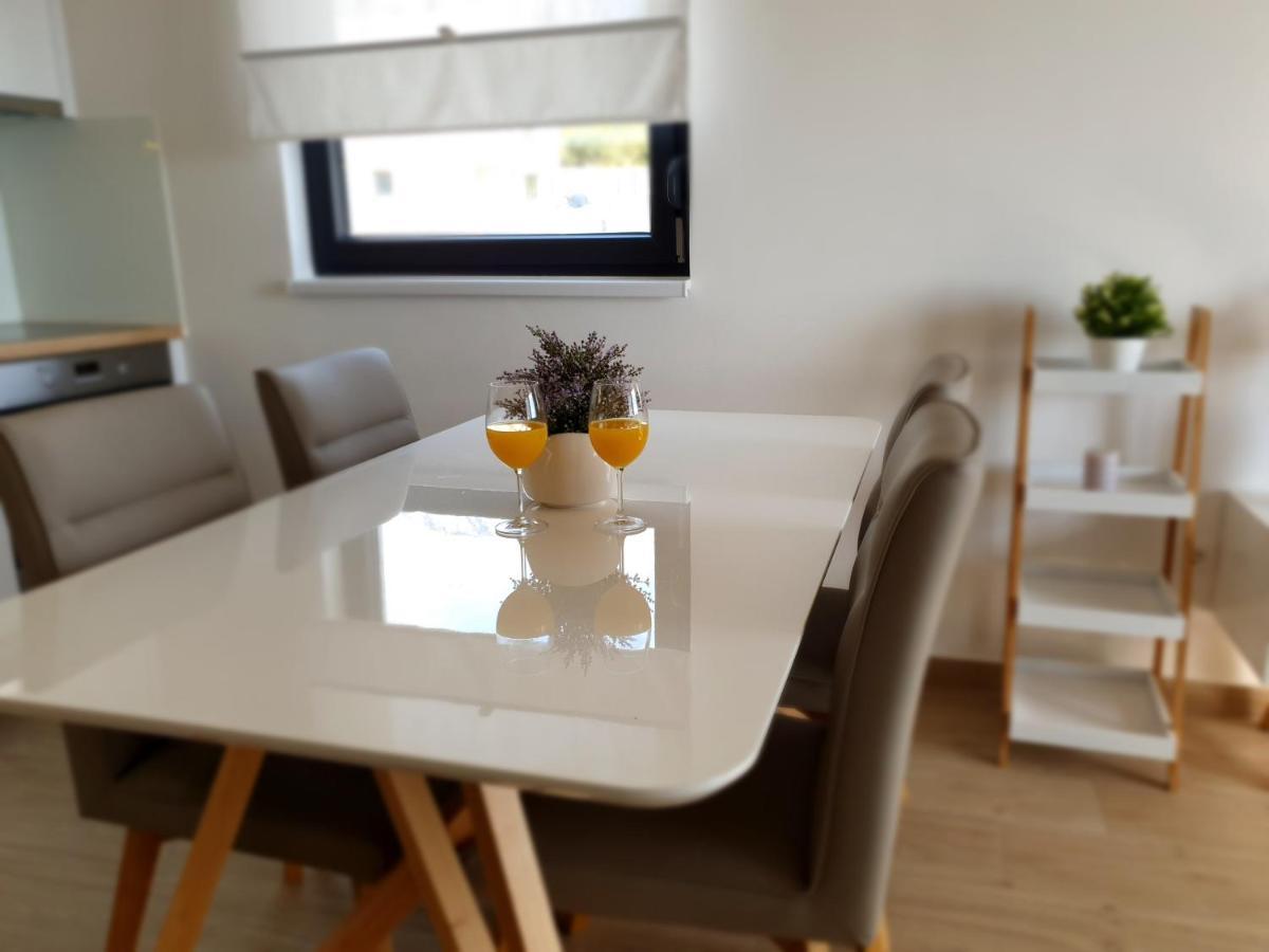 Villa La Vita Baška Voda Eksteriør billede