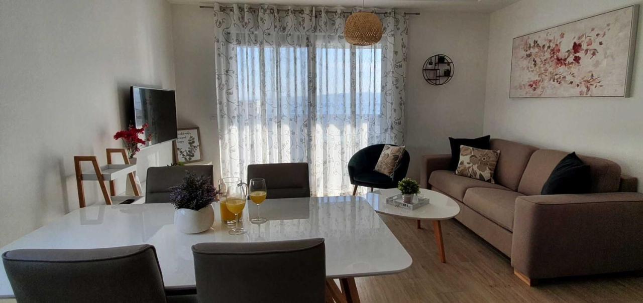 Villa La Vita Baška Voda Eksteriør billede