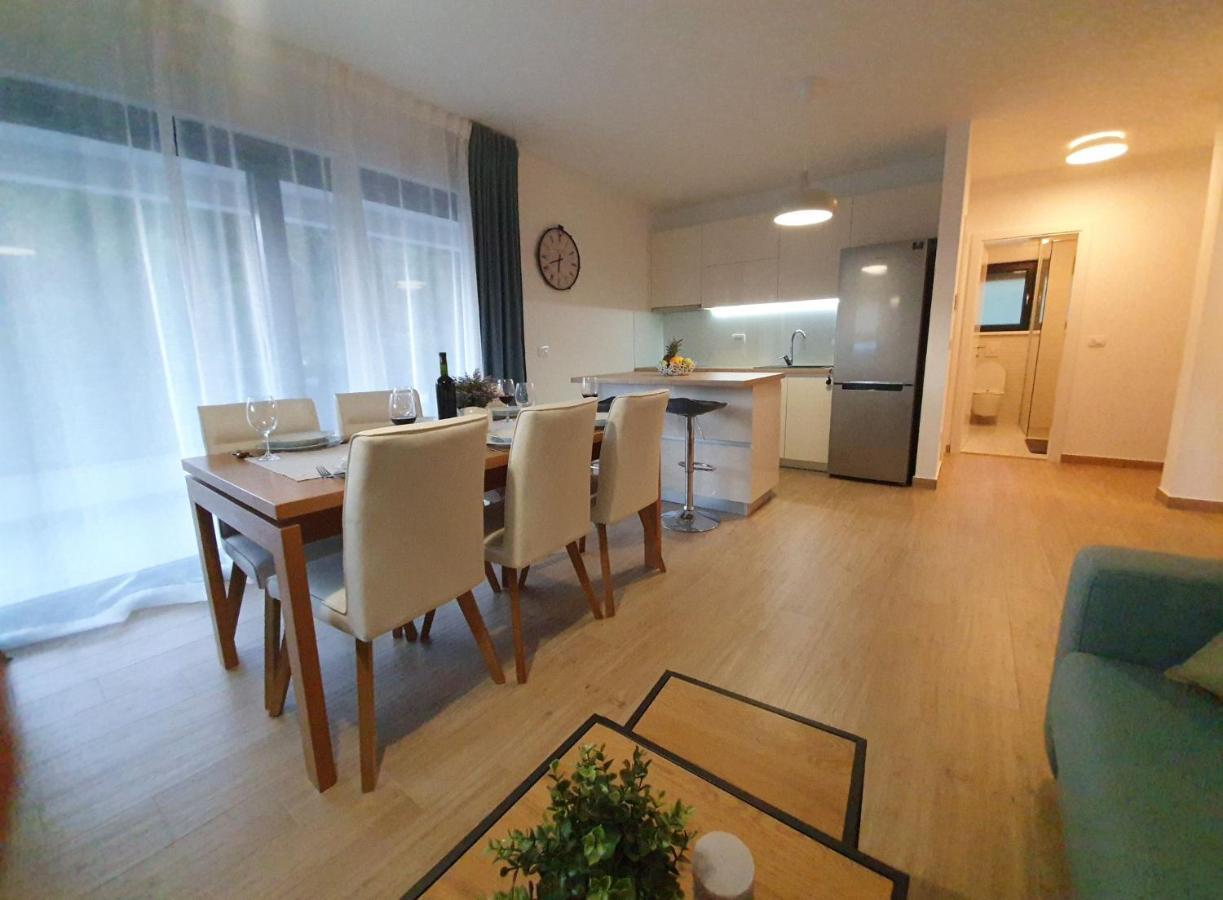 Villa La Vita Baška Voda Eksteriør billede