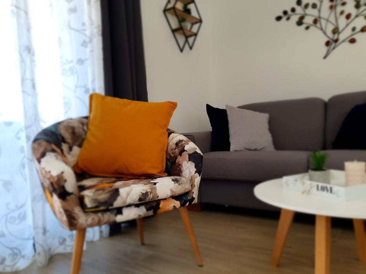 Villa La Vita Baška Voda Eksteriør billede