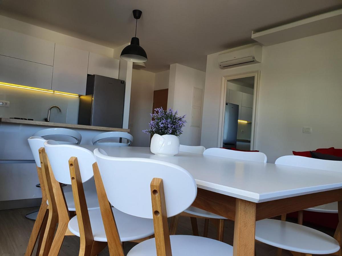 Villa La Vita Baška Voda Eksteriør billede