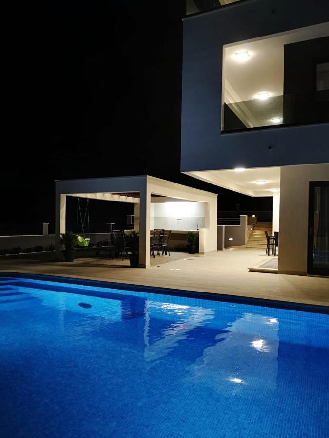 Villa La Vita Baška Voda Eksteriør billede