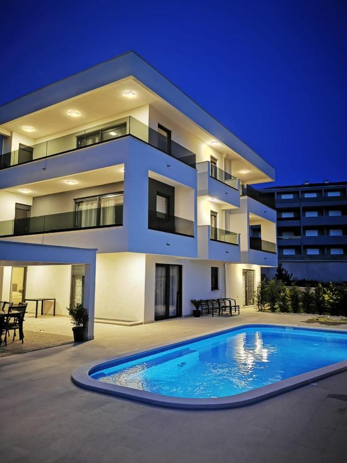 Villa La Vita Baška Voda Eksteriør billede