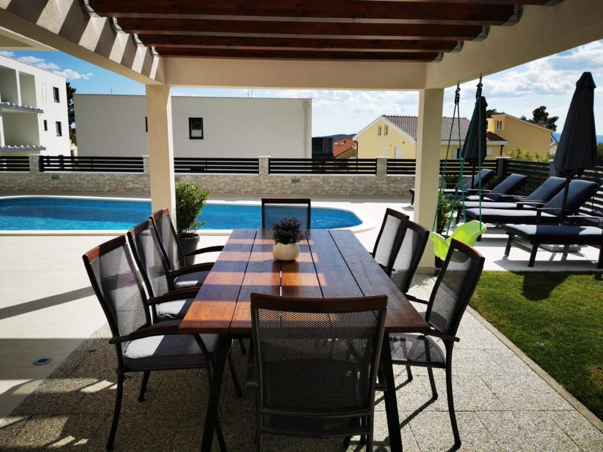 Villa La Vita Baška Voda Eksteriør billede