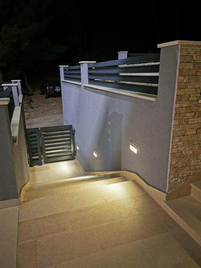 Villa La Vita Baška Voda Eksteriør billede